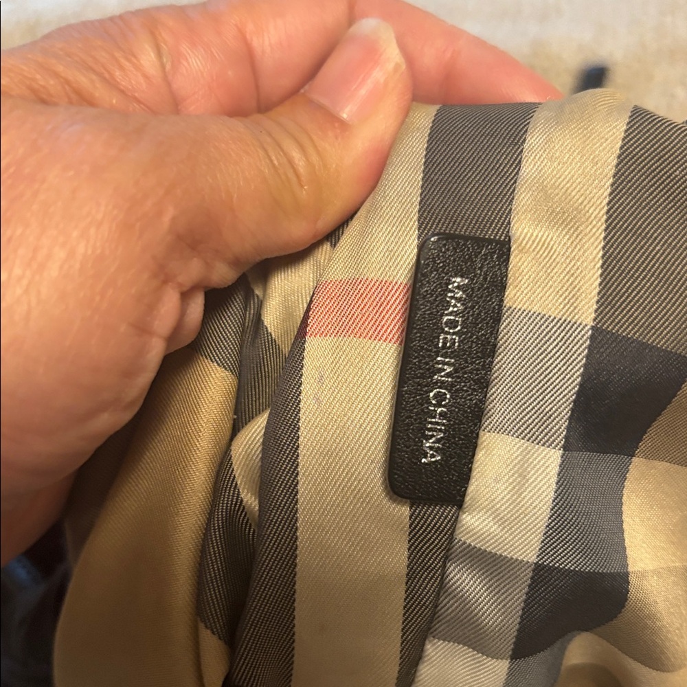 Burberry Nylon Buckleigh Tote in Black - Picture 11 of 12